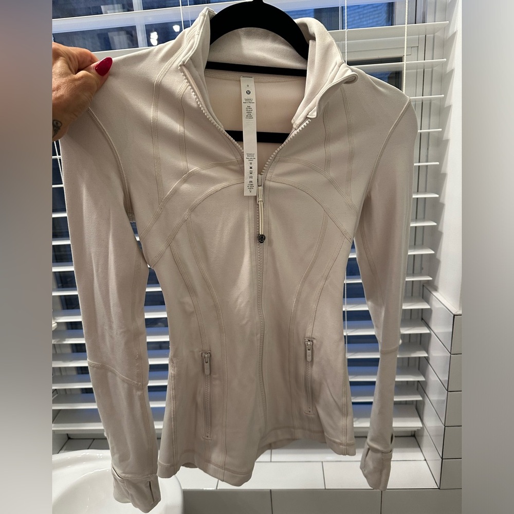 Lululemon Define jacket in ivory